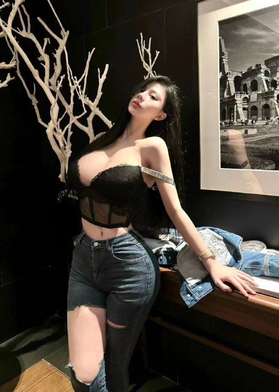 安娜国际『#深圳5w』❤️相关数据：02-178-H-56KG❤️专属ID💌:#952G0WOV❤️相关介绍：🌍网红50w粉丝 可以视频联线认证178H驾照赔真实大学生🪂中俄混血 传媒03年 成都传媒 舞蹈系专业 能一字马 有马甲线随便认证🇨🇳全国唯一无瑕疵天使脸卡戴珊身材不是修图 是天生的极致腰臀比🏠频道主页⭐️专属资料库🎩会员指南🌟会员体系🔝预存折扣💵会员福利官方客服💁‍♀️@AnnaGJ168o无法联系💁🏻@AnnaGJ168bot