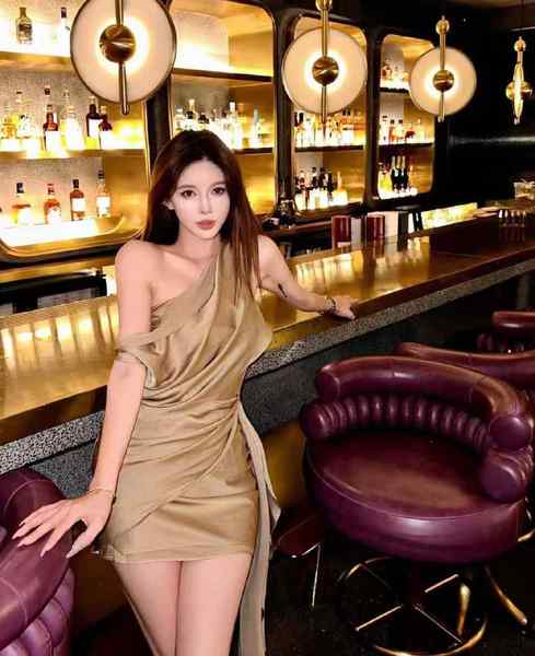 安娜国际『深圳』5k❤️相关数据：03-173-D-49KG❤️专属ID💌:#VR422HC3❤️相关介绍：173D🏠频道主页⭐️专属资料库🎩会员指南🌟会员体系官方客服💁‍♀️@AnnaGJ168o无法联系💁🏻@AnnaGJ168bot