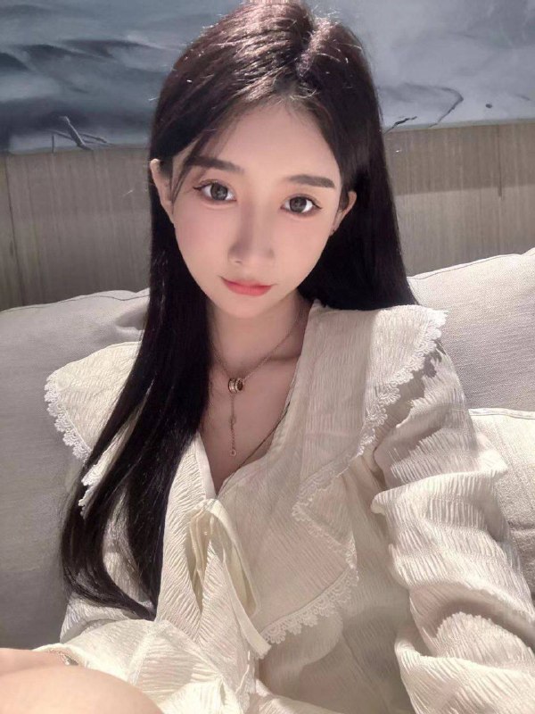 安娜国际『深圳』5k❤️相关数据：00-172-C-47KG❤️专属ID💌:#KEYB9YMD❤️相关介绍：172  c   00年深某大艺术系自拍照笔记实力零退  见照如见本人  假直接赔待客如男友  给人恋爱般感觉🏠频道主页⭐️专属资料库🎩会员指南🌟会员体系官方客服💁‍♀️@AnnaGJ168o无法联系💁🏻@AnnaGJ168bot