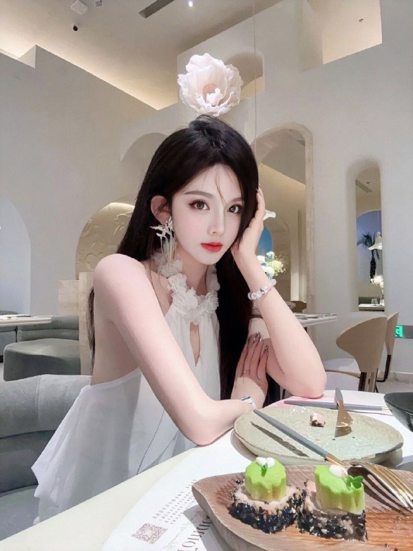 安娜国际『深圳』5k❤️相关数据：00-174-D-53KG❤️专属ID💌:#2PDV9I8T❤️相关介绍：净身高174cm体重53kg🐻D2000年双子座♊️毕业于中央音乐学院后毕业于德国科隆音乐学院长笛专业海外留学8年🉑德语，英语中国女长笛演奏家（百度百科可查）抖音15万粉丝演奏家认证机车，滑雪，潜水，越野🉑陪商务谈判🉑酒～明星单大单商务单可接～🏠频道主页⭐️专属资料库🎩会员指南🌟会员体系官方客服💁‍♀️@AnnaGJ168o无法联系💁🏻@AnnaGJ168bot