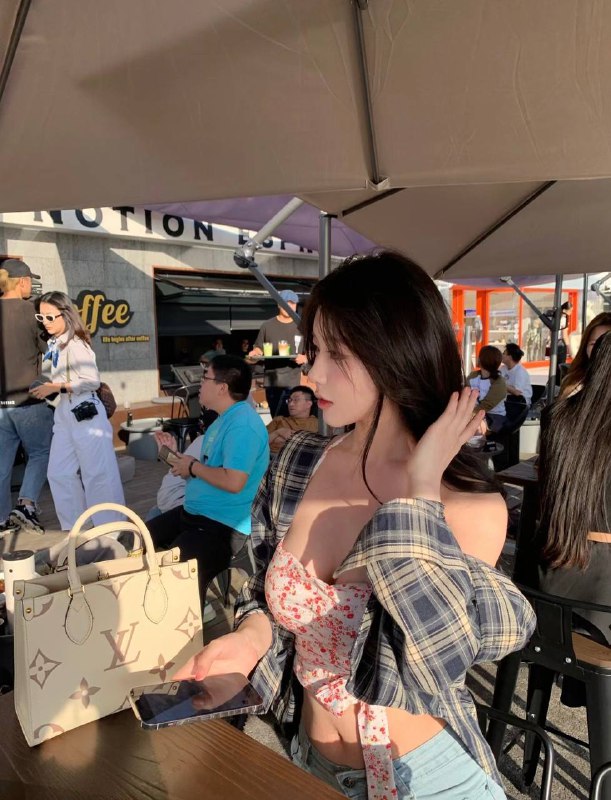 ◈◈深圳外围◈◈深圳模特◈◈深圳修车◈◈深圳会所安娜国际深圳5️⃣台妹首开 05 168cjk服 学生妹 筷子腿 小巧玲珑 清纯可爱真实台妹🉑看证馒头氵↕️粉 氵多超级嫩 尽情体验👧＃高端外围#外围导航官方客服💁🏻@AnnaGJ168o支持udst