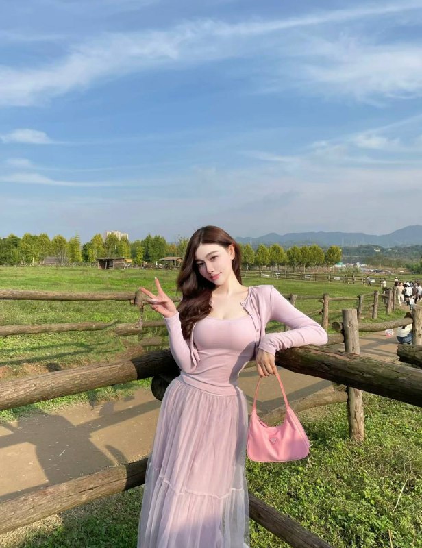 ◈◈深圳外围◈◈深圳模特◈◈深圳修车◈◈深圳会所安娜国际深圳5️⃣🦜极品漫画身材 真照170  真真真🐻E  雪白洋气可盐可甜，极度配合前凸后翘  蜜桃🍑臀＃高端外围#外围导航官方客服💁🏻@AnnaGJ168o支持udst