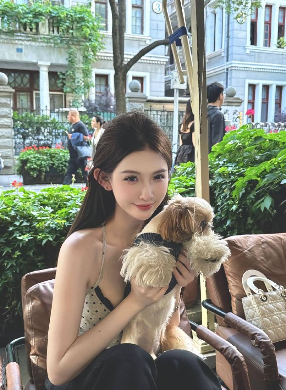 ◈◈深圳外围◈◈深圳模特◈◈深圳修车◈◈深圳会所安娜国际深圳5️⃣精致洋气纯欲𝟏𝟕𝟑 𝐃 𝟎𝟐关键词条·甜美女友感清纯洋气 甜美无整 气质初恋  女友感 双商高法学专业 副修传播、哲学 、钢琴十级*🎓在读高材生可看学生证 & 亦是平面模特/广告模特*🧚‍♂️天然无整  皮肤丝滑水嫩还超级白到发光   （无半点吹嘘）＃高端外围#外围导航官方客服💁🏻@AnnaGJ168o支持udst