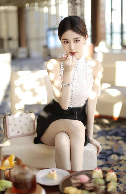 ◈◈深圳外围◈◈深圳模特◈◈深圳修车◈◈深圳会所安娜国际深圳5️⃣🎩纯天然无整气质型175cm/00年/🐻D🥢腿 A4腰标准S身型🔹配合度 百分百 懂事听话🔹性格温柔 超级女友feel🔹高情商 高素质 高颜值✨＃高端外围#外围导航官方客服💁🏻@AnnaGJ168o支持udst