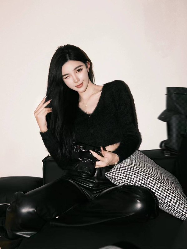 ◈◈深圳外围◈◈深圳模特◈◈深圳修车◈◈深圳会所安娜国际深圳5️⃣浙大毕业高材生UCL留学经历《MISS MINA》杂志封面模特170C浙江嗲妹浙江大学毕业平面模特洋气漫画美少女一尺腰 筷子腿 无一处纹身皮肤超白超嫩超滑腻高学历谈吐优雅配合度高女友感十足＃高端外围#外围导航官方客服💁🏻@AnnaGJ168o支持udst