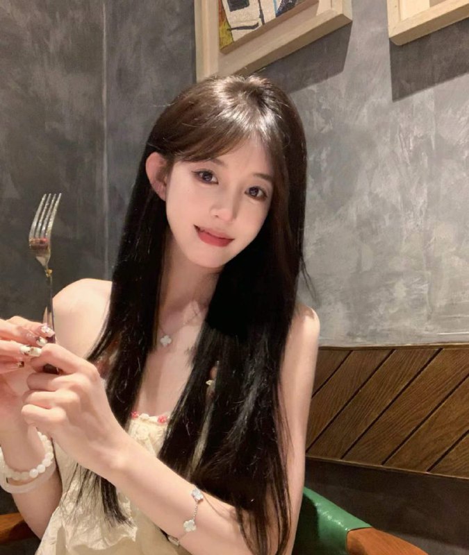 ◈◈深圳外围◈◈深圳模特◈◈深圳修车◈◈深圳会所安娜国际深圳5️⃣04 176D 94华东师范校花•𝐒𝐩𝐞𝐜𝐢𝐚𝐥𝐢𝐭𝐲特长/肤白听话• 𝐇𝐨𝐛𝐛𝐲兴趣/旅游＃高端外围#外围导航官方客服💁🏻@AnnaGJ168o支持udst