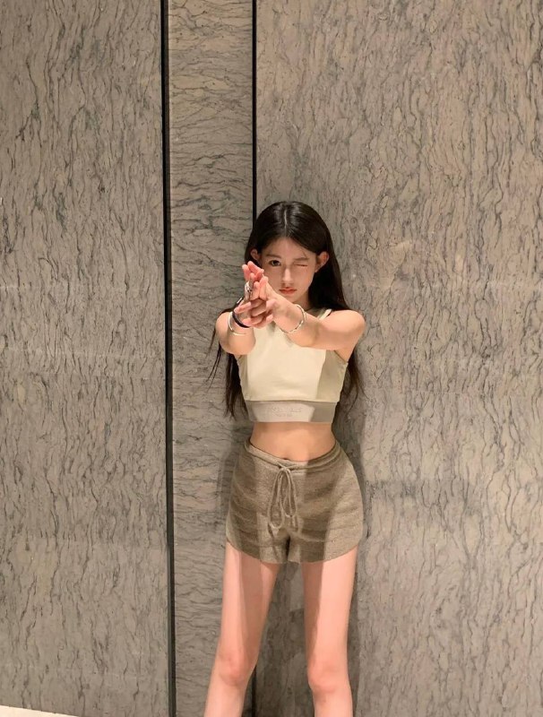 ◈◈深圳外围◈◈深圳模特◈◈深圳修车◈◈深圳会所安娜国际深圳5️⃣🌸真实00年 含苞待放🐝照片单独拿出来 极少出来🈲挂170C皮肤超白 无痘 平时跳舞 健身 身材S型情商高智商高 高素质 甜美害羞款专学 普拉提 舞蹈🉑一字马＃高端外围#外围导航官方客服💁🏻@AnnaGJ168o支持udst