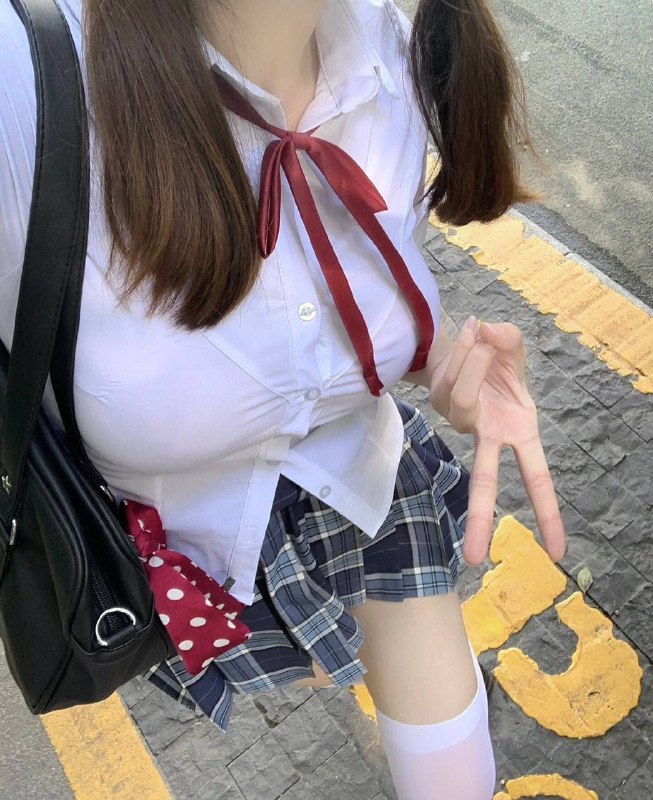 ◈◈深圳外围◈◈深圳模特◈◈深圳修车◈◈深圳会所安娜国际深圳5️⃣165ᴄᴍ-45ᴋɢ-36E清纯甜美日系 艺术学院学生 02年• 零整没有风尘气息 童颜巨乳 天然真🐻一线天• 本人偏丰满清纯甜美纯欲风 皮肤白皙 漫画身材• 原相机日常生活照＃高端外围#外围导航官方客服💁🏻@AnnaGJ168o支持udst