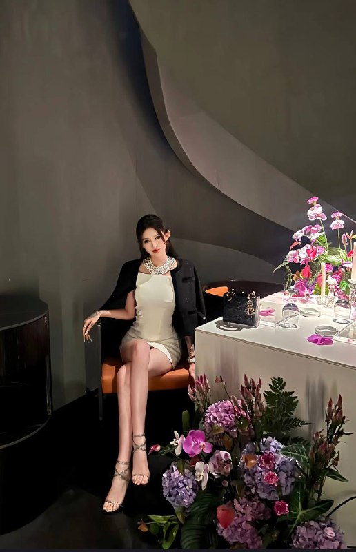 ◈◈深圳外围◈◈深圳模特◈◈深圳修车◈◈深圳会所安娜国际深圳5️⃣牛奶雪白肌·前凸后翘 待k如男友·173天然D神仙颜值 洋气大牌高素质外圈女友＃高端外围#外围导航官方客服💁🏻@AnnaGJ168o支持udst