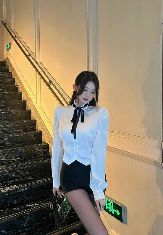 ◈◈深圳外围◈◈深圳模特◈◈深圳修车◈◈深圳会所安娜国际深圳5️⃣牛奶雪白肌·前凸后翘 待k如男友·173天然D神仙颜值 洋气大牌高素质外圈女友＃高端外围#外围导航官方客服💁🏻@AnnaGJ168o支持udst