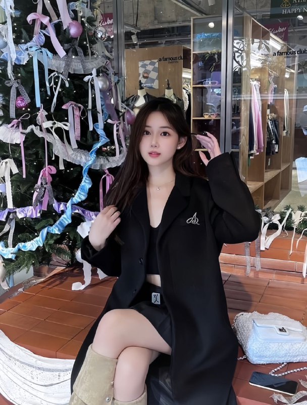 ◈◈深圳外围◈◈深圳模特◈◈深圳修车◈◈深圳会所安娜国际深圳5️⃣175E🐝真实国航空姐在飞深大在校学生💕人 纯天然零整 5/w艺术设计专业02年 170D 笑容甜美治愈 性格温柔体贴 温婉学姐类型 偶尔兼职拍摄工作 爱好摄影 旅行可吻  可69  可双  可制服（现实习在飞大韩空姐） 可代开＃高端外围#外围导航官方客服💁🏻@AnnaGJ168o支持udst