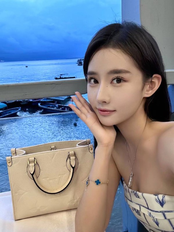 安娜国际深圳5️⃣真人真照 5topJP纯欲天花板 音乐学院 舞蹈古筝精通身高 170🐻真C 01温柔听话不事逼雪白肌🥢腿🉑️验#高端外围#外围导航