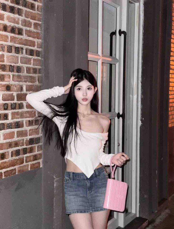 安娜国际『#西安3k』❤️相关数据：05_170_C_46KG❤️专属ID💌:#VIIXAAW7❤️相关介绍：小红书 博主·身高/ 170cm·年龄/ 05·胸围/  c刚下水 待客如初恋 配合度高 全身天然无整 三点粉 只接素质k🔥约会导航🔥一键关注🔥官方入口📱官方客服@AnnaGJ168o📱无法私信@AnnaGJ168bot