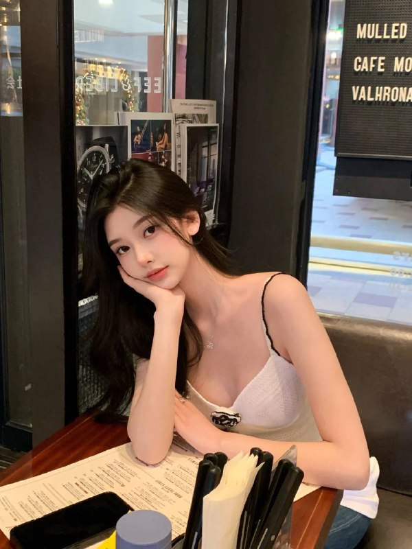 安娜国际『#西安5k』❤️相关数据：02-170-E-48KG❤️专属ID💌:#0AGW1D0S❤️相关介绍：✨能歌善舞才艺出众可当面表演✨✨02年   170E/94 英语6️⃣级✨🌲多年运动健身🏋️身体柔韧性极🌲A4 腰🥢子腿蜜桃臀 一字马🌲高素质  高才艺  高颜值🔥约会导航🔥一键关注🔥官方入口📱官方客服@AnnaGJ168o📱无法私信@AnnaGJ168bot