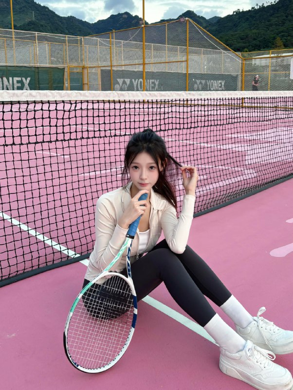 安娜国际『#西安3k』❤️相关数据：04_168_C_44KG❤️专属ID💌:#ONXSVG38❤️相关介绍：HEIGHT／身高 168WEIGHT／体重 88BUST     ／  胸围 CBORN  出生年 2004🔱日常素颜 干净清爽 无风尘气 全身雪白🔱气质好 高瘦白 A4腰 皮肤雪白 细腰翘臀初恋感爆棚  元气满满 纯欲风💅纯欲天花板 初恋女友feel🩷🔥约会导航🔥一键关注🔥官方入口📱官方客服@AnnaGJ168o📱无法私信@AnnaGJ168bot