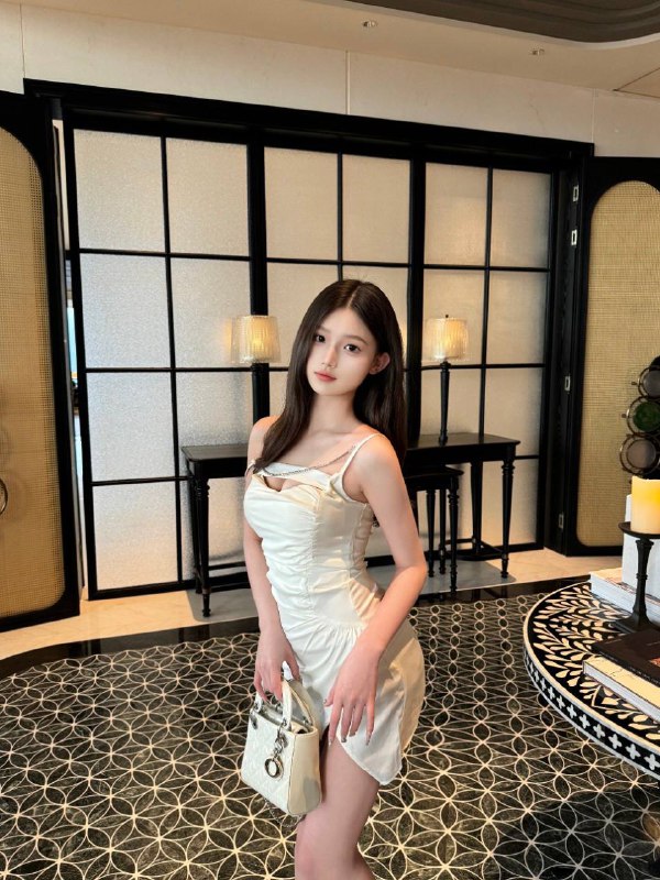 安娜国际『#西安3k』❤️相关数据：04-168-C-47KG❤️专属ID💌:#E2M5TNGP❤️相关介绍：168C 初恋感满分🌟极品纯欲美少女🌟活泼开朗  能歌善舞🌟肤白貌美无纹身 筷子腿小蛮腰🎀清纯可爱初恋女友feel🎀🔥约会导航🔥一键关注🔥官方入口📱官方客服@AnnaGJ168o📱无法私信@AnnaGJ168bot