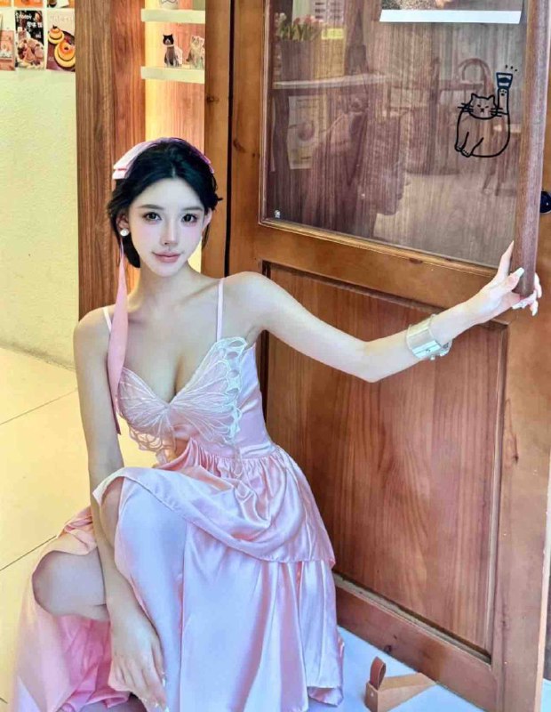 安娜国际『#西安3k』❤️相关数据：03_170_E_48KG❤️专属ID💌:#8C17FFW0❤️相关介绍：极品网红！高素质   瑜伽教练身高：170cm体重：96年龄：03年胸围：E身材风韵 有马甲线  前凸后翘🍑臀      全身雪白 可69 可🐍🔥好   配合度高  乖巧听话🔥约会导航🔥一键关注🔥官方入口📱官方客服@AnnaGJ168o📱无法私信@AnnaGJ168bot