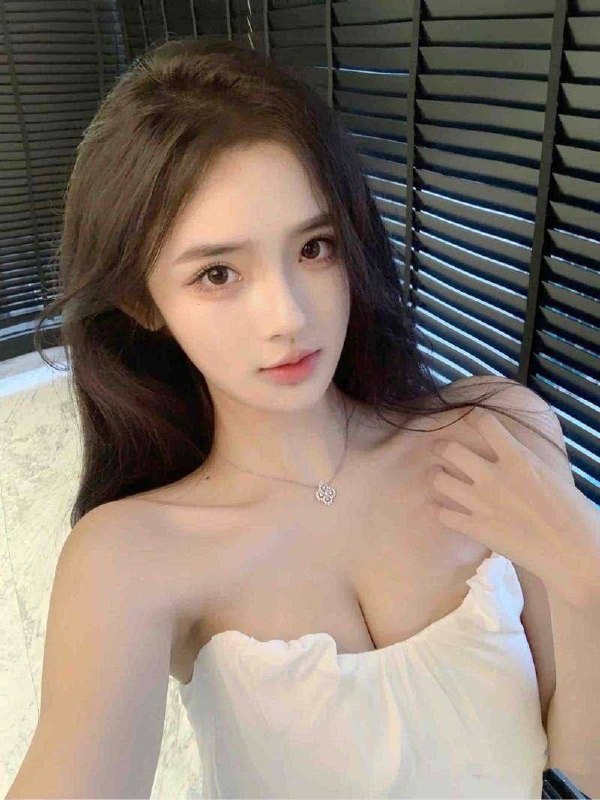 安娜国际『#西安3k』❤️相关数据：05_170_D_46KG❤️专属ID💌:#TN0WHF3C❤️相关介绍：极品高白纯学生 筷子腿🥢苗条瘦高 170D🍑臀真实在校大学生 偶尔兼职拍摄🎬全身超级雪白 无敌极品身材大长腿 穿着时尚洋气航空在校生 纯兼职温柔 性格开朗 𝘭🔥约会导航🔥一键关注🔥官方入口📱官方客服@AnnaGJ168o📱无法私信@AnnaGJ168bot