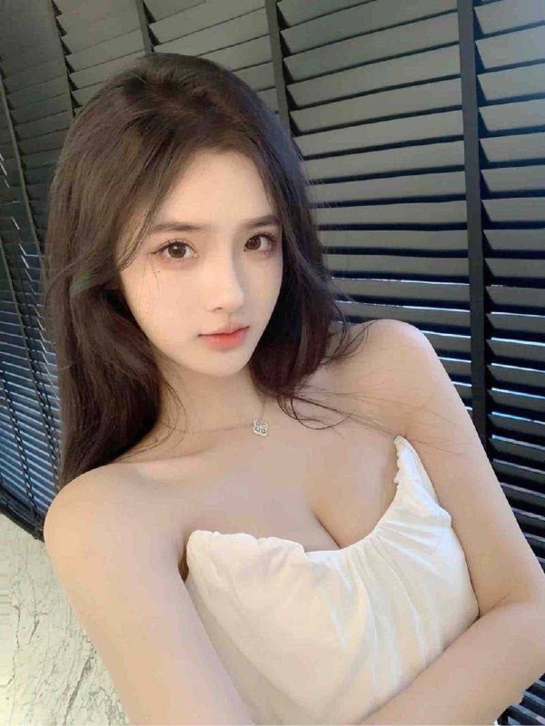 安娜国际『#西安3k』❤️相关数据：05_170_D_46KG❤️专属ID💌:#TN0WHF3C❤️相关介绍：极品高白纯学生 筷子腿🥢苗条瘦高 170D🍑臀真实在校大学生 偶尔兼职拍摄🎬全身超级雪白 无敌极品身材大长腿 穿着时尚洋气航空在校生 纯兼职温柔 性格开朗 𝘭🔥约会导航🔥一键关注🔥官方入口📱官方客服@AnnaGJ168o📱无法私信@AnnaGJ168bot