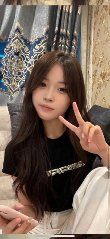 学妹   甜甜自带验证视频    好评验证可以1    可以2✈️@AnnaGJ168外围，桑拿。基本介绍 见🔝置顶