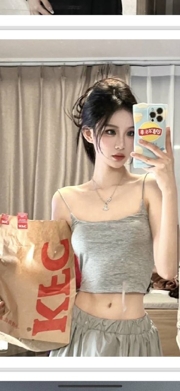 首开新人菲菲自带验证视频    好评验证可以1    可以2无文身。✈️@AnnaGJ168外围，桑拿。基本介绍 见🔝置顶