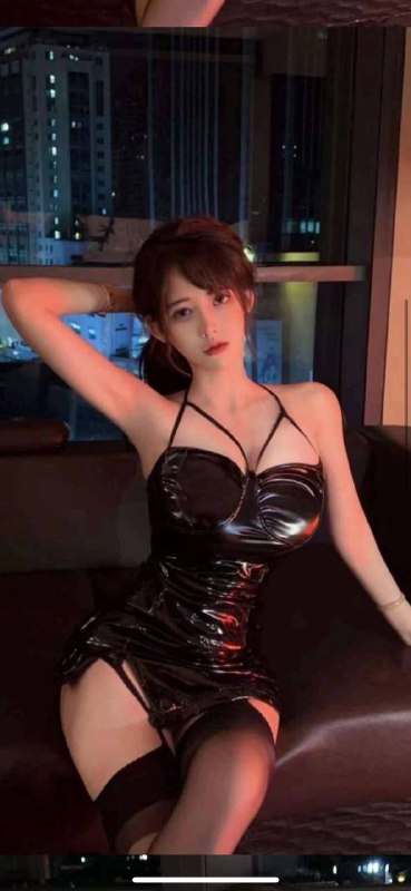 大长腿玉涵自带生活视频    好评验证可以1    可以2🈚️文身。    有工作室✈️@AnnaGJ168外围，桑拿。基本介绍 见🔝置顶