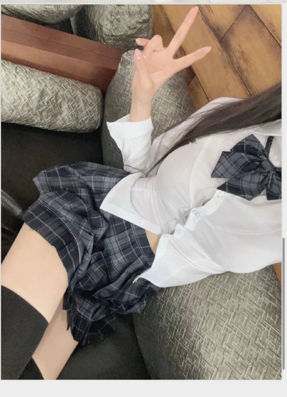 白小纯奶兔自带验证视频    好评验证可以1    可以2    可以✌️可🈚️套🈚️文身。🈶️工作室✈️@AnnaGJ168外围，桑拿。基本介绍 见🔝置顶