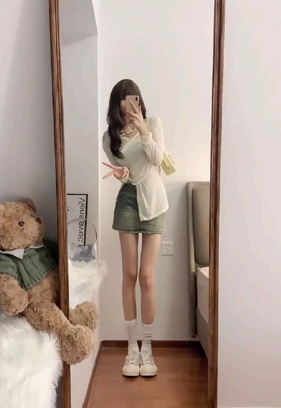 极品白小纯艺冉自带验证视频可以1    可以2