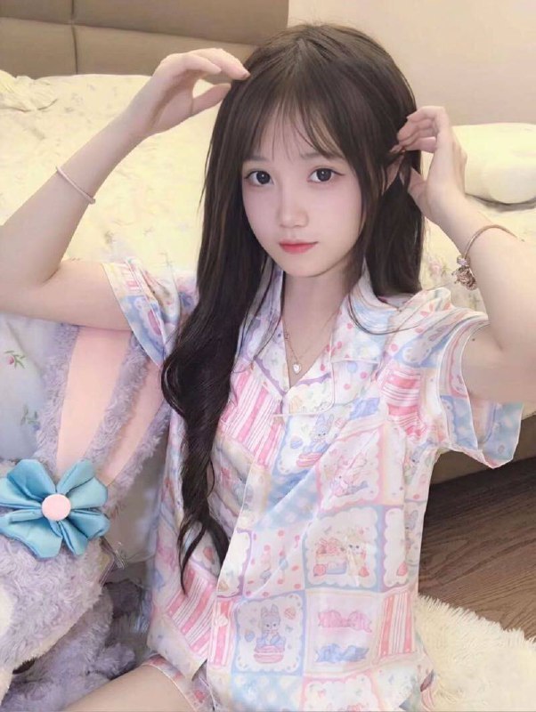 #上海少妇#上海少女#上海女神#上海约炮#上海学生#上海上门——————————————#上海小杜外围🔰极搜担保𝑺𝒉𝒂𝒏𝒈𝑯𝒂𝒊#英伟达津威上海💗新人学生兼职首开𝐇𝐞𝐢𝐠𝐡𝐭身高/ 163cm，体重86𝐁𝐮𝐬𝐭胸围/🐻c#真胸年龄05年皮肤丝滑牛奶🥛肌 你的专属女友甜美温柔 性格活波 萌萌小可爱 无纹身圈外新人 卍 偶尔兼职，纯欲小萝莉只见素质客，期待遇见#无纹身#六九#舌吻#登记#代开#上海#小纯#萝莉#好评#普陀下单客服👉@AnnaGJ168bot