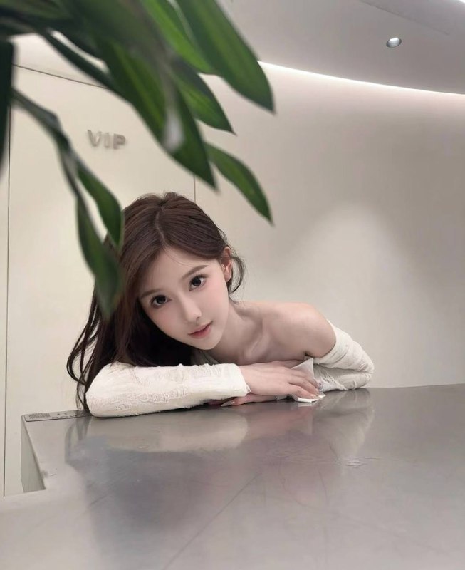 #深圳少妇#深圳少女#深圳女神#深圳约炮#深圳学生#深圳上门——————————————#深圳小杜外围🔰极搜担保古驰✝️深圳5↑  小骨🦜深圳王炸清纯精致甜妹，04年在校校花身高173cm  e杯，冷白皮，小骨架气质大牌，完美女友感#深圳#硬5#南山#小纯下单客服👉@AnnaGJ168bot