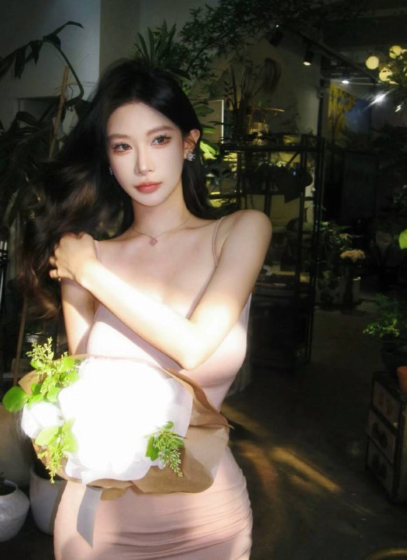 #深圳少妇#深圳少女#深圳女神#深圳约炮#深圳学生#深圳上门——————————————#深圳小杜外围🔰极搜担保古驰✝️深圳5↑🦜金媛  只外出独家👑176 00•/  真实 d•/  皮肤白皙 身材高挑#六九#舌吻#碧玺#深圳#硬5#长腿#御姐下单客服👉@AnnaGJ168bot