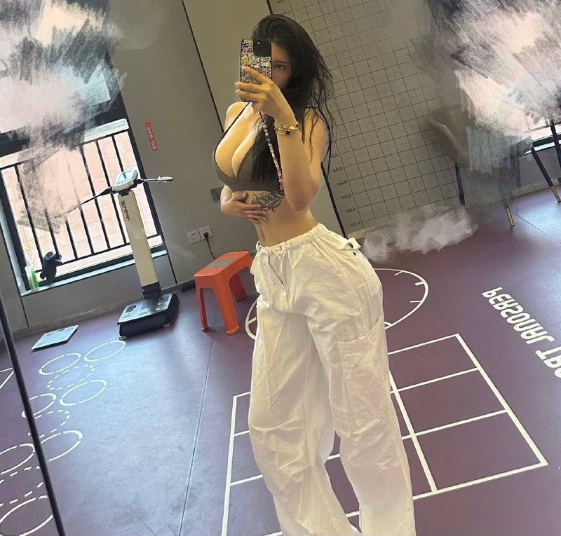 #上海包夜#上海线下#上海外出#上海嫩妹#上海上门#上海少妇——————————————#上海小杜外围🔰极搜担保𝑺𝒉𝒂𝒏𝒈𝑯𝒂𝒊 ⑤🔝#英伟达凯丽SH极品气质#健身达人 一一身高：170Cm三围：90 65 105罩杯：E 奶 Cup#真胸⚈#白虎馒头一线天#无整💦⚈ 性感翘臀🍑腹肌马甲线 前凸后翘 比例完美⚈  性格温柔 御纯双修 真胸真臀 真人真照 无差距🦋健身 高尔夫 骑车 网球全能运动～🦋胸下 后背有英文纹身 禁🐱🐝#六九#舌吻#大臀#好评#酒夜#上海#五起#御姐#大咪#静安下单客服👉@AnnaGJ168bot