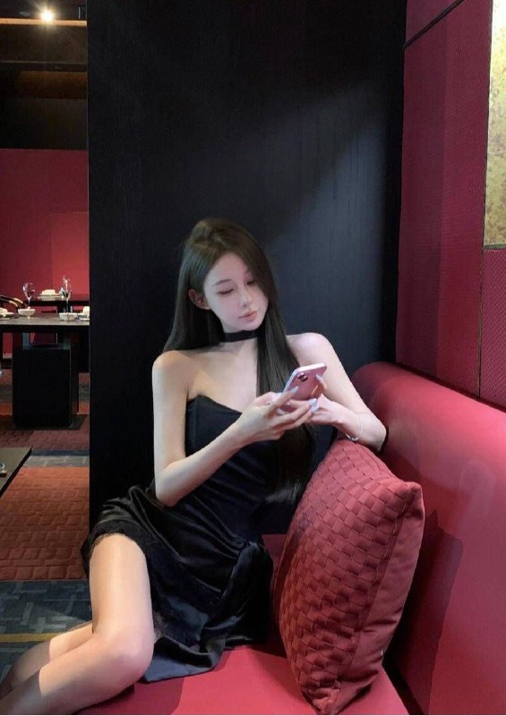 #北京包夜#北京线下#北京外出#北京嫩妹#北京小妹#北京上门——————————————#北京小杜外围🔰极搜担保鸡哥🏠硬5北京极品#卡莎网红颜值天花板：真实01年175cm·初次下水 抖音网红• 温柔体贴 初恋女友· 洋气气质皮肤雪白经常健身🍑臀长腿细腰高級気質ホワイトカラ一Thanks you· BossGood morning短期兼职 期待与你的相遇#硬5#网红下单客服👉@AnnaGJ168bot