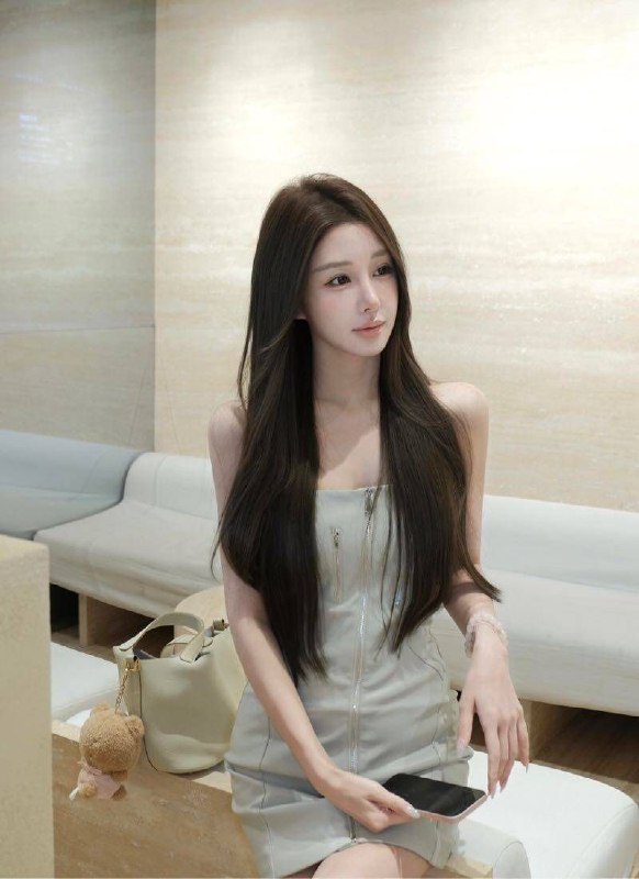 #北京包夜#北京线下#北京外出#北京嫩妹#北京小妹#北京上门——————————————#北京小杜外围🔰极搜担保鸡哥🏠硬5北京极品#卡莎网红颜值天花板：真实01年175cm·初次下水 抖音网红• 温柔体贴 初恋女友· 洋气气质皮肤雪白经常健身🍑臀长腿细腰高級気質ホワイトカラ一Thanks you· BossGood morning短期兼职 期待与你的相遇#硬5#网红下单客服👉@AnnaGJ168bot