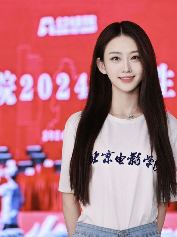 #北京包夜#北京线下#北京外出#北京嫩妹#北京小妹#北京上门——————————————#北京小杜外围🔰极搜担保鸡哥🏠硬5桐桐🦜硬万起条件 短暂开5 北电在校生➕兼职小演员 搜狐红毯获奖嘉宾 本人与照片无差距 纯兼职  纯⭕外真实04 175 95kg 真🐻C A4腰东三环超豪华gzs 本人清纯与气质并存 天然零整 妆容淡雅 声音甜美 个人原因纯兼职不接急  只见素质课 不接醉酒课 期待与你邂逅#硬5#桐桐下单客服👉@AnnaGJ168bot