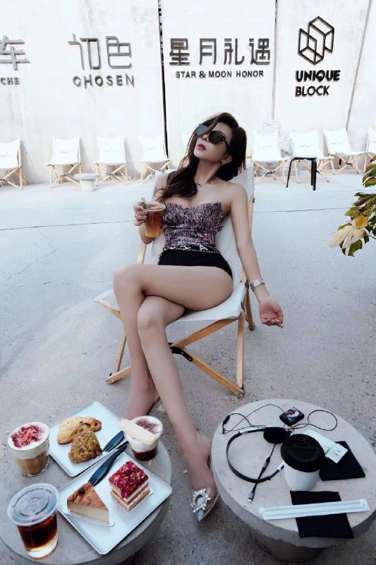 #北京包夜#北京线下#北京外出#北京嫩妹#北京小妹#北京上门——————————————#北京小杜外围🔰极搜担保鸡哥🏠硬5韩亚子💋净身高：170🐻d💋真实00年/南京人💋肤嫩丝滑/无纹身💋前凸后翘/口碑爆棚/懂事听话！💋🐍吻69！莞式！字母！只要你能想到！没有我做不到！#sm#特服#硬5下单客服👉@AnnaGJ168bot