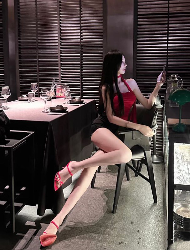 #北京包夜#北京线下#北京外出#北京嫩妹#北京小妹#北京上门——————————————#北京小杜外围🔰极搜担保北京鸡哥🏠179D硬5🦜长安街🏠签约模特 网红兼职短开一周真实05年179D皮肤雪白 私密会吸会夹会瑜伽 游泳  舞蹈 马术多才多艺筷子腿 高颜值 不事妈 不机车、主动大方得体高情商會來事 自带高级感 氣場十足偶尔兼职  只合作高素质同学#喵喵#硬5下单客服👉@AnnaGJ168bot