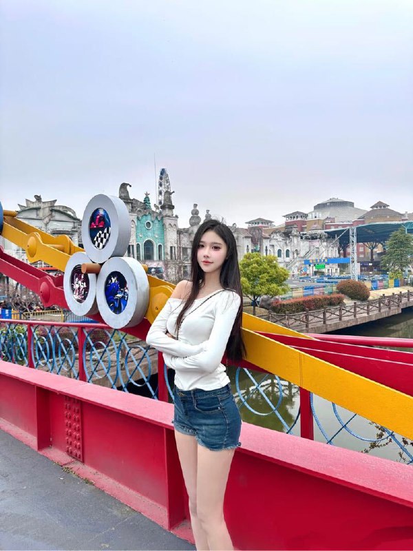 #北京包夜#北京线下#北京外出#北京嫩妹#北京小妹#北京上门——————————————#北京小杜外围🔰极搜担保北京鸡哥🏠179D硬5🦜长安街🏠签约模特 网红兼职短开一周真实05年179D皮肤雪白 私密会吸会夹会瑜伽 游泳  舞蹈 马术多才多艺筷子腿 高颜值 不事妈 不机车、主动大方得体高情商會來事 自带高级感 氣場十足偶尔兼职  只合作高素质同学#喵喵#硬5下单客服👉@AnnaGJ168bot