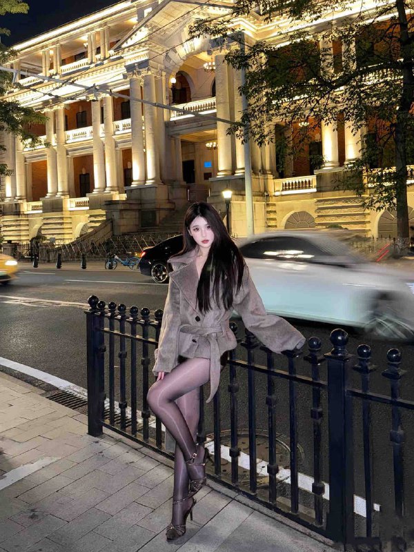 #上海包夜#上海线下#上海外出#上海嫩妹#上海上门#上海少妇——————————————#上海小杜外围🔰极搜担保𝑺𝒉𝒂𝒏𝒈𝑯𝒂𝒊#英伟达薇薇 家三外五01，170🐻C不登记代开、有丝W、 殇 高跟，口🔥一级棒不接酒后低素质课#六九#舌吻#车震#上海#小纯#静安下单客服👉@AnnaGJ168bot