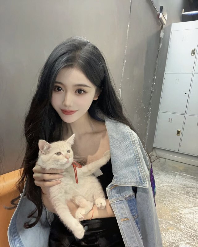 #上海包夜#上海线下#上海外出#上海嫩妹#上海上门#上海少妇——————————————#上海小杜外围🔰极搜担保𝑺𝒉𝒂𝒏𝒈𝑯𝒂𝒊#英伟达艾莉2022届应届艺考生🎓真实03年✦ 高级脸天然无整 气质大长蹆紧致匀称 腰围52 蜜桃臀水蛇腰 极致身材✦ 173cm x 90斤x 36C✦ CAREER：艺考学生✦ HOBBY爱好： 艺术设计✦ 解鎖各種未知新體位🦟#上海#小纯#普陀#六九#碧玺下单客服👉@AnnaGJ168bot