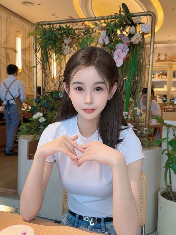 #深圳包夜#深圳线下#深圳外出#深圳嫩妹#深圳小妹#深圳上门——————————————#深圳小杜外围🔰极搜担保古驰✝️深圳   月月🍋‍🟩净高172，可拿尺子量📏🍋‍🟩体重92，全身上下无一丝赘肉🍋‍🟩胸围c，嘻嘻嘻嘻嘻嘻嘻嘻🍋‍🟩04年，性格超好北方妹妹🍋‍🟩本人巴掌脸，筷子腿，无差距不敷衍了事🫧女友感满满🫧情商高爱聊天，可纯可御夏天来了 你来吗#深圳#小纯#福田#舌吻下单客服👉@AnnaGJ168bot