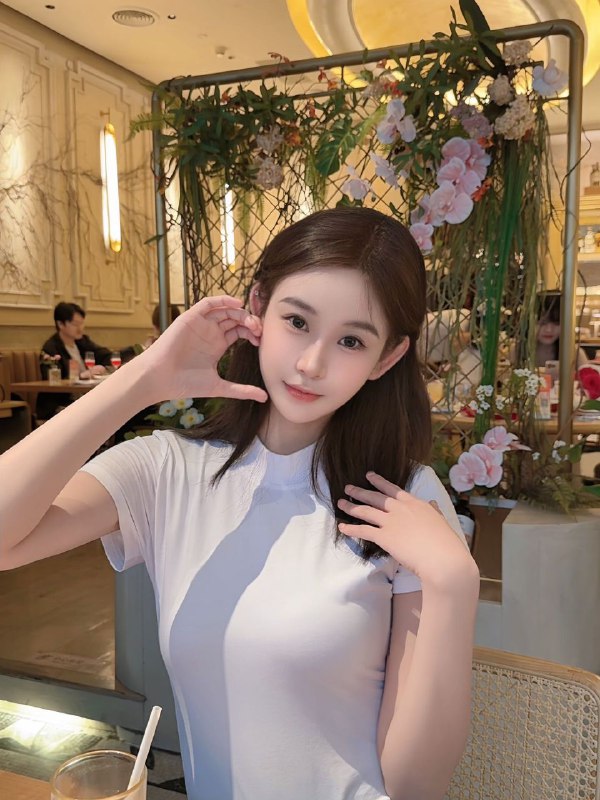 #深圳包夜#深圳线下#深圳外出#深圳嫩妹#深圳小妹#深圳上门——————————————#深圳小杜外围🔰极搜担保古驰✝️深圳   月月🍋‍🟩净高172，可拿尺子量📏🍋‍🟩体重92，全身上下无一丝赘肉🍋‍🟩胸围c，嘻嘻嘻嘻嘻嘻嘻嘻🍋‍🟩04年，性格超好北方妹妹🍋‍🟩本人巴掌脸，筷子腿，无差距不敷衍了事🫧女友感满满🫧情商高爱聊天，可纯可御夏天来了 你来吗#深圳#小纯#福田#舌吻下单客服👉@AnnaGJ168bot