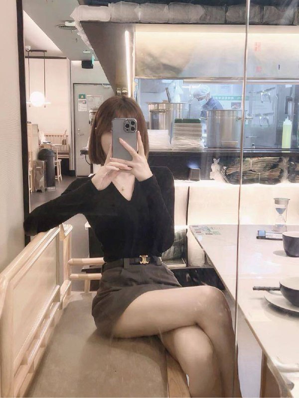 #深圳包夜#深圳线下#深圳外出#深圳嫩妹#深圳小妹#深圳上门——————————————#深圳小杜外围🔰极搜担保古驰✝️深圳 乐瞳 白虎07短发 第一天深圳 07短发 第一天 头水身高 166C07可OO证件肤白粉44公斤可爱乖巧听话，配合度高#深圳#小纯#六九#舌吻#车震#双飞下单客服👉@AnnaGJ168bot