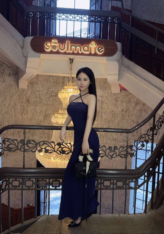 #深圳包夜#深圳线下#深圳外出#深圳嫩妹#深圳小妹#深圳上门——————————————#深圳小杜外围🔰极搜担保古驰✝️深圳 可可🏠3外53外5 大长腿有马甲线，超气质，本人皮肤白，情商高，性格温柔，小蛮腰，超气质 会粤语#深圳下单客服👉@AnnaGJ168bot