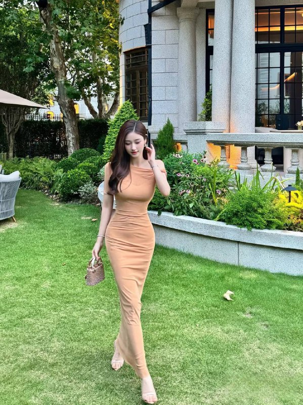 #曼谷修车#曼谷少女#曼谷高端#曼谷约炮#曼谷美女#曼谷上门——————————————#曼谷小杜外围🔰极搜担保烈火奶奶🏠#曼谷新人曼谷 Rosa 175F 兼职模特大网红人间尤物 丰乳肥臀 气质优雅，🉑外语交流 气质才艺佳☑️🉑盐🉑甜🉑验证  高端素质演绎🎬大蜜类型均🉑下单客服👉@AnnaGJ168bot