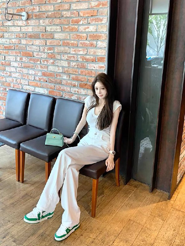 #曼谷修车#曼谷少女#曼谷高端#曼谷约炮#曼谷美女#曼谷上门——————————————#曼谷小杜外围🔰极搜担保烈火奶奶🏠#曼谷曼谷🇹🇭人间香奈儿  •抖音大网红澳洲rmit皇家理工设计学院大一Sailor Moon 第一天登陆平时常驻台湾净168CM 真D00年🪂纯天然0整容 0刀疤 素质天花板 语言小天才动漫设计在读🔫会拉丁舞💃茫茫人海 难得灵魂伴侣真人比照片嫩一百倍 。短开。佛系。只碰有缘人。下单客服👉@AnnaGJ168bot