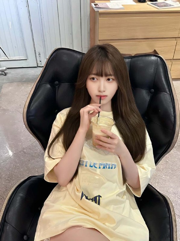 #东莞修车#东莞少女#东莞高端#东莞约炮#东莞美女#东莞上门——————————————#东莞小杜外围🔰极搜担保东莞05小师妹• 𝐇𝐞𝐢𝐠𝐡𝐭身高/165• 𝐖𝐞𝐢𝐠𝐡𝐭体重/85• 𝐁𝐮𝐬𝐭🐻c• 𝐎𝐜𝐜𝐮𝐩𝐚𝐭𝐢𝐨𝐧 耐心💯💯，天然零整，可🐍下单客服👉@AnnaGJ168bot