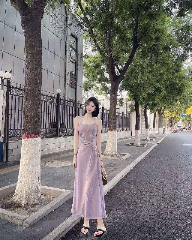 极品02纯欲风🔥🔥黑丝全身白净无赘肉纯天然无整无纹身情商在线前凸后翘，甜甜少女  善解人意放的开，🐍💋6⃣9⃣配合度高💋身高175cm裸足 大长腿体重100胸围36C 三点粉下单客服👉@AnnaGJ168bot