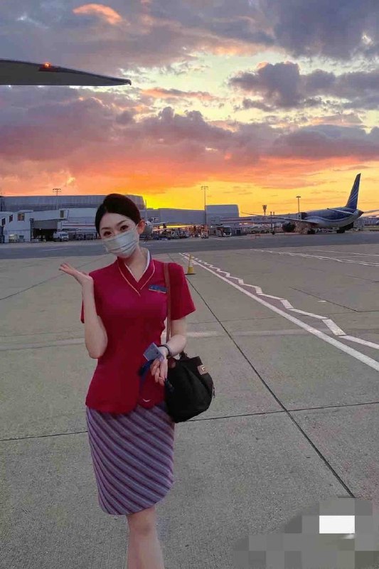 #广州修车#广州少女#广州高端#广州约炮#广州美女#广州上门——————————————#广州小杜外围🔰极搜担保#广州阿力🔥173D南航空姐  性格温柔体贴服务态度真诚 身材比例完美大长腿 江苏小姐姐期待与你相遇#空姐#63下单客服👉@AnnaGJ168bot