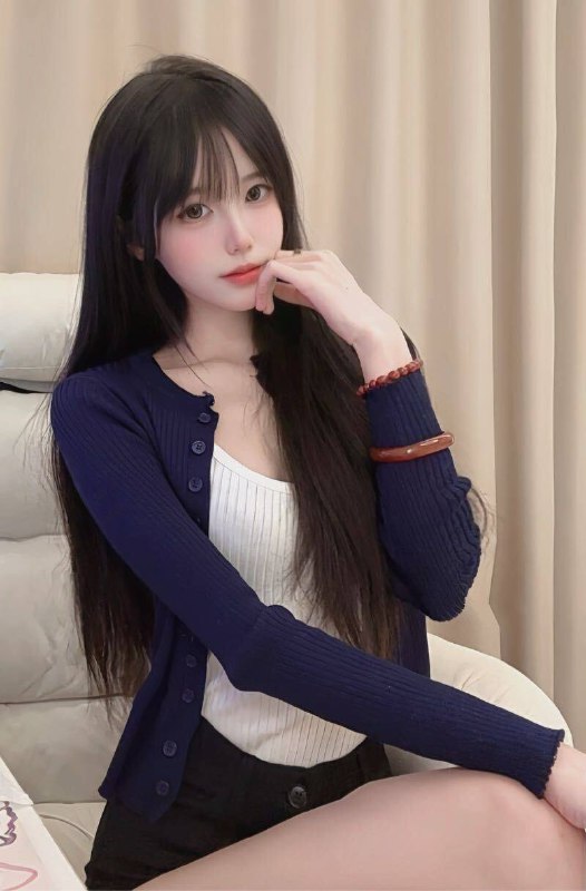 #青岛约炮#青岛兼职#青岛少妇#青岛嫩妹#青岛小妹#青岛上门——————————————#青岛小杜外围🔰极搜担保青岛王水水年龄:04 身高：173🐻:c 纯欲款🉑素颜·04年 173天然真c黄金比例·纯新人 A4腰🥢腿 必xi款·白小纯天花板 喜欢瘦的可以来🥰可舌吻，可情趣，可以角色扮演✅✌️🍷❌💊❌下单客服👉@AnnaGJ168bot